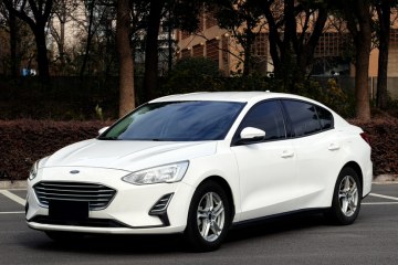 Used Ford Focus 2019 Sedan 1.5L Automatic FENGYUE Model China V Standard