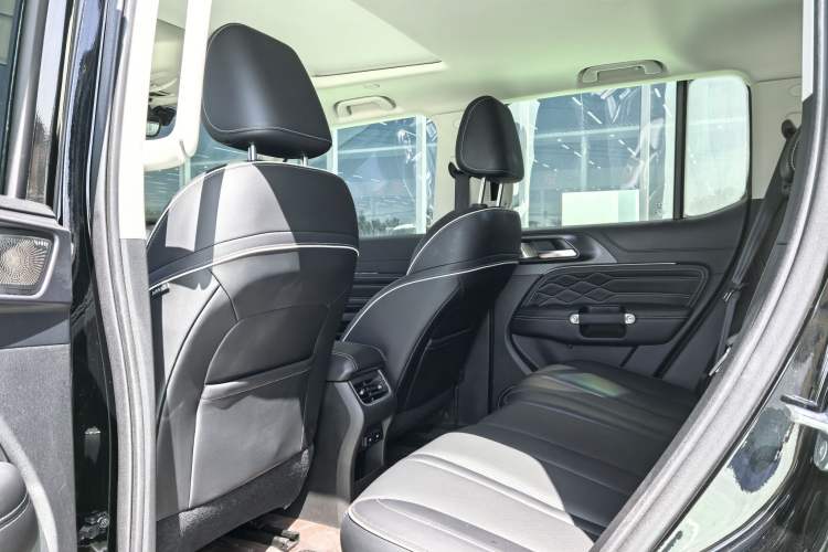 Used Tank 300 2023 City Edition 2.0T—Stylish as Ever
