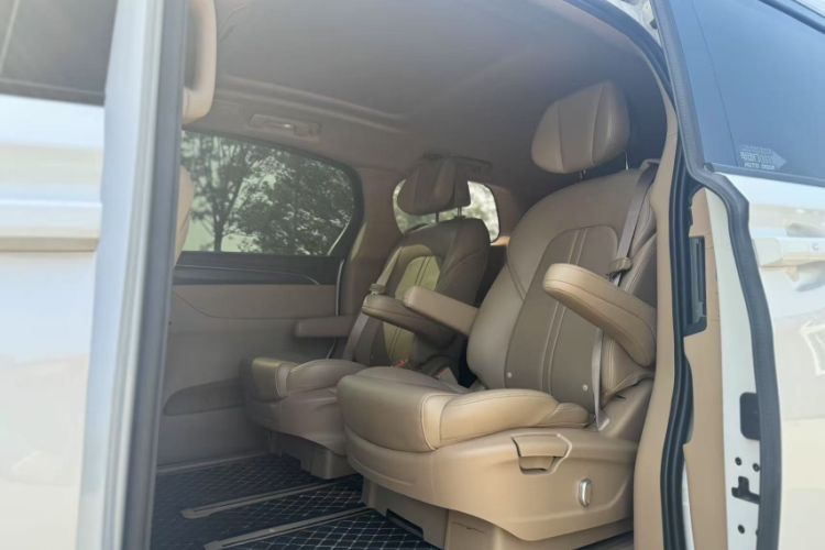 Used Buick GL8 2020 ES Land Cruiser 653T Luxury Edition
