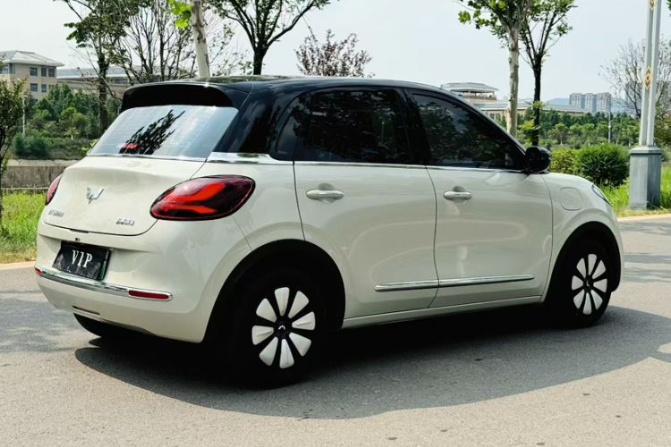 Used Wuling Bingo 2024 333 km Enjoyment Version
