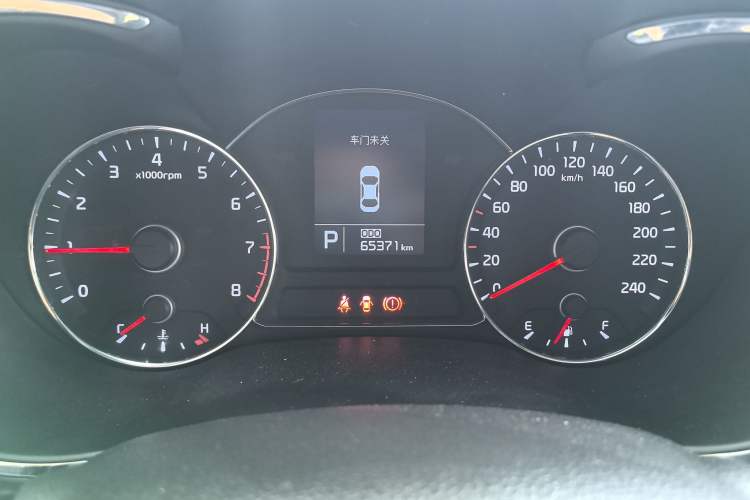 Used Kia K3 2015 1.6L Automatic GLS
