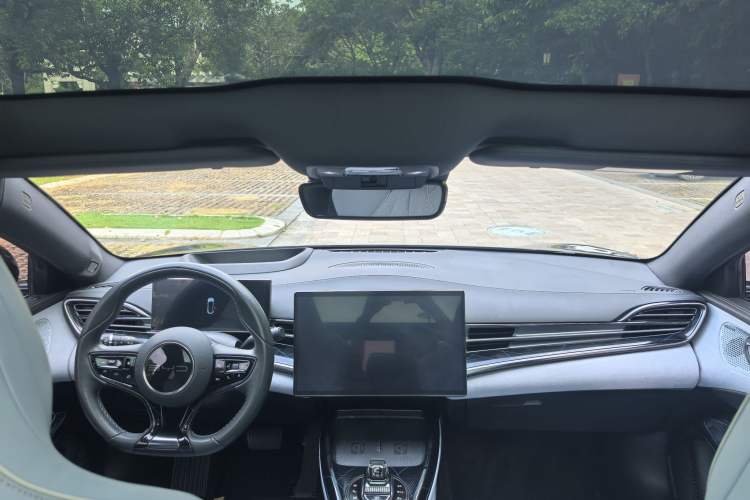 Used BYD Seal 2022 700 km Long-Range Rear-Wheel-Drive Version
