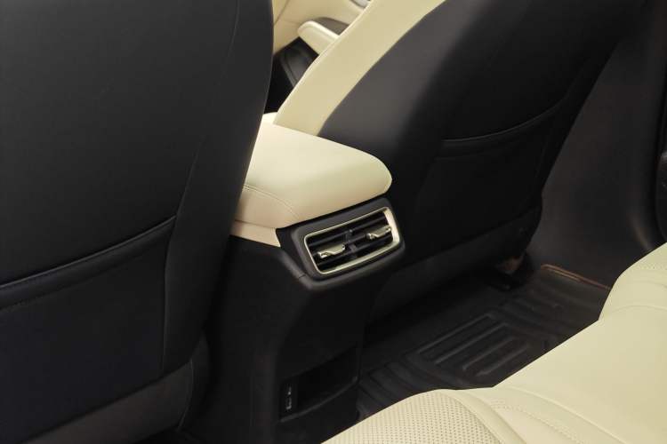 Used BYD Qin L 2024 DM-i 120KM Beyond Model
