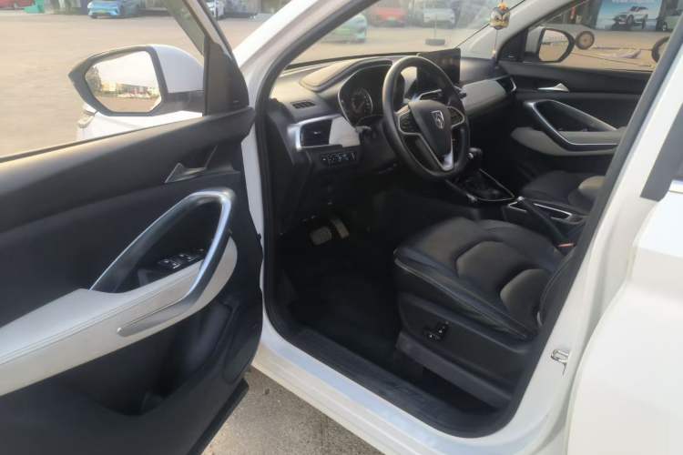 Used Baojun 530 2019 1.5T CVT Luxury Model China V
