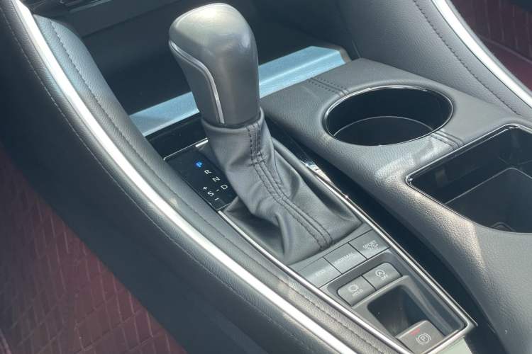 Used Toyota Avalon 2023 2.5L Luxury Edition
