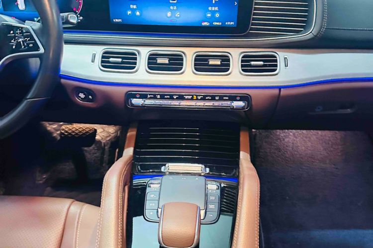 Used Mercedes-Benz GLS 2024 GLS 400 4MATIC
