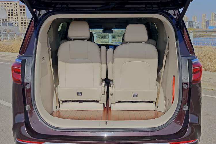 Used Buick GL8 2020 Avenir Avia Six-Seat Deluxe Edition
