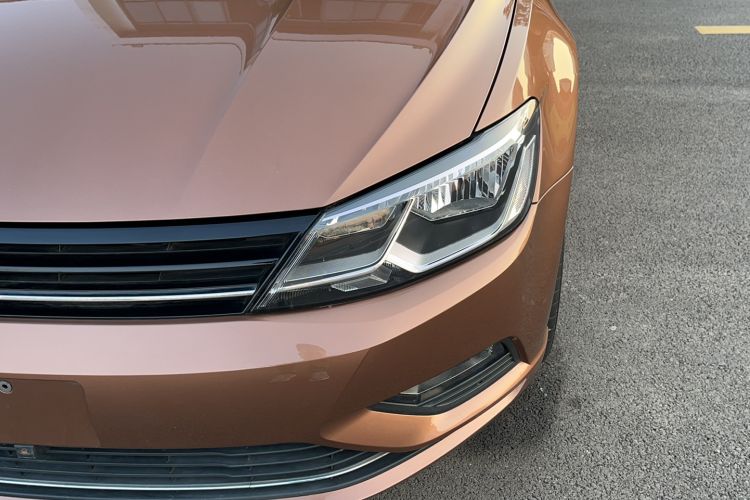 Used Volkswagen Lamando 2018 280TSI DSG Comfort Edition
