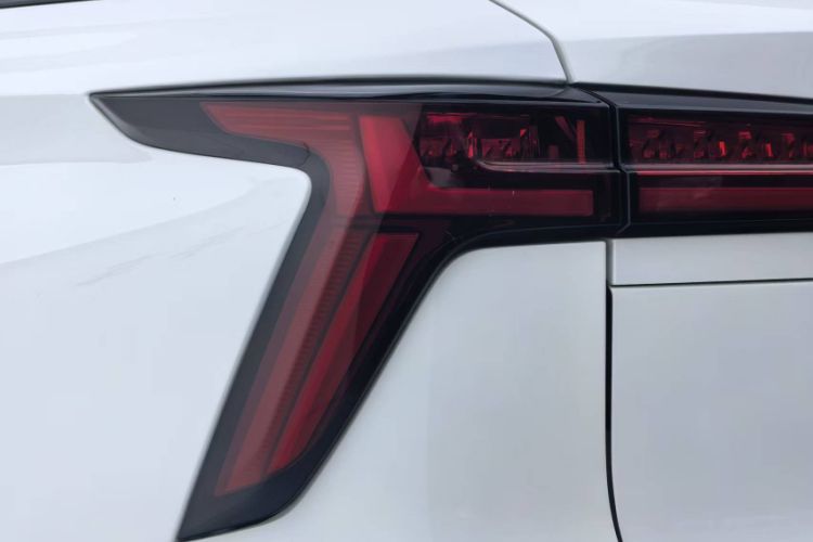 Used Changan CS75 PLUS 2024 3rd Generation Champion Edition 2.0T Intelligent Drive Performance Model
