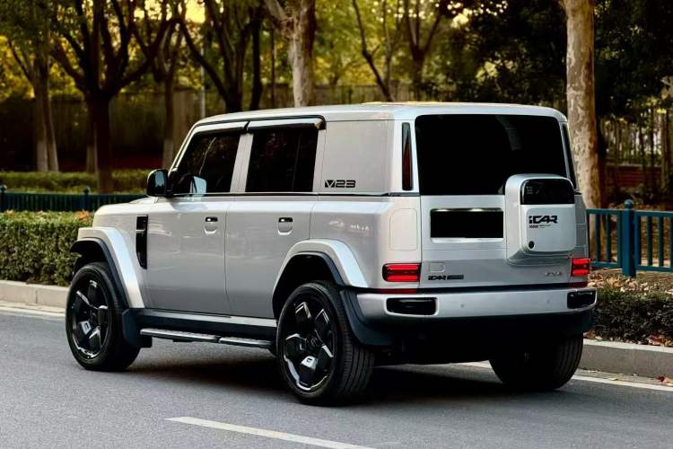 Used  V23 2025 501 Four-Wheel Drive Advanced Version
