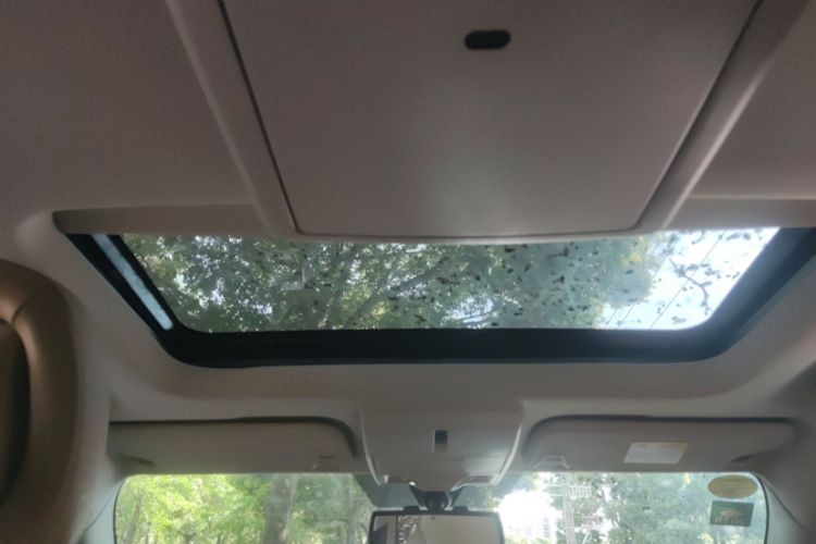 Used Dodge Journey 2013 2.4L Two-Wheel Drive Luxury Version
