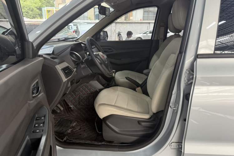 Used Wuling Hongguang 2021 1.5L S Standard Version LAR
