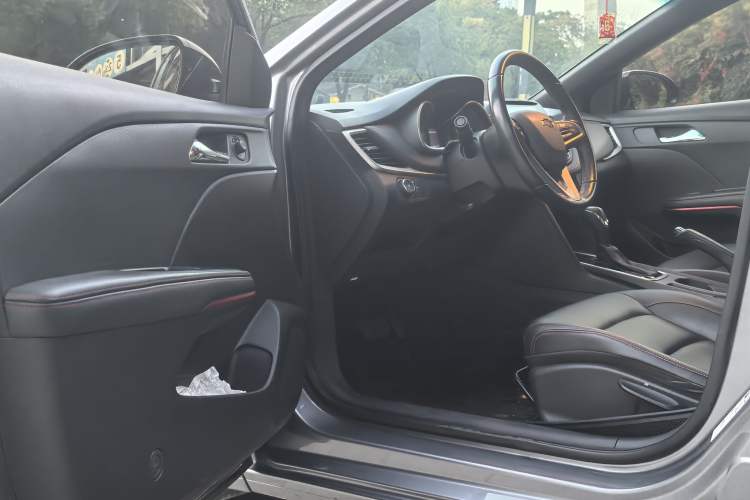 Used Chevrolet Monza 2020 Light Hybrid RS 330T Automatic Comfort Edition