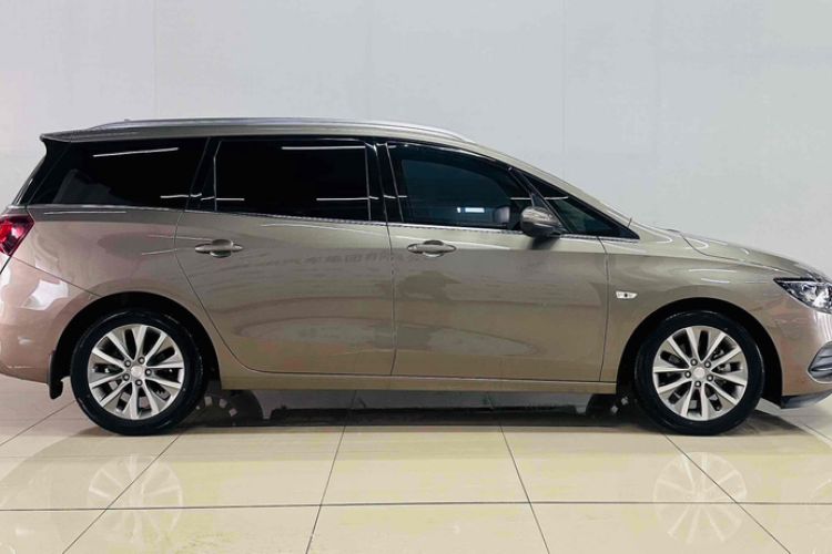 Used Buick GL6 2021 323T Mild Hybrid Connect Luxury Model
