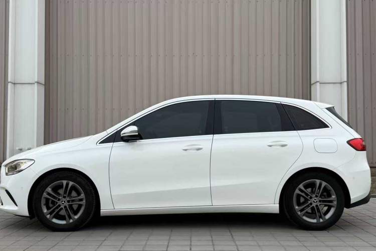 Used Mercedes-Benz B-Class 2020 B 180