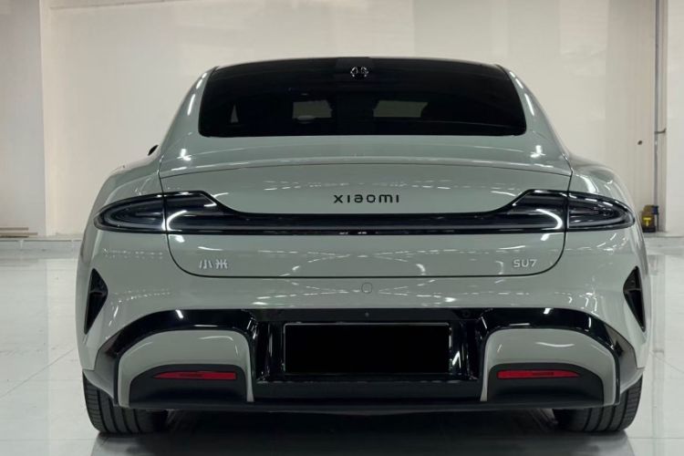 Used  SU7 2024 Rear-Drive Ultra-Long Range Advanced Pro-Level Intelligent Driving Version