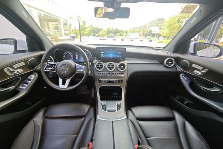 Used Mercedes-Benz GLC 2021 GLC 260 L 4MATIC Luxury Model
