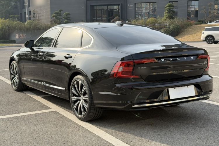 Used Volvo S90 2024 B5 Zhiyuan Luxury Edition