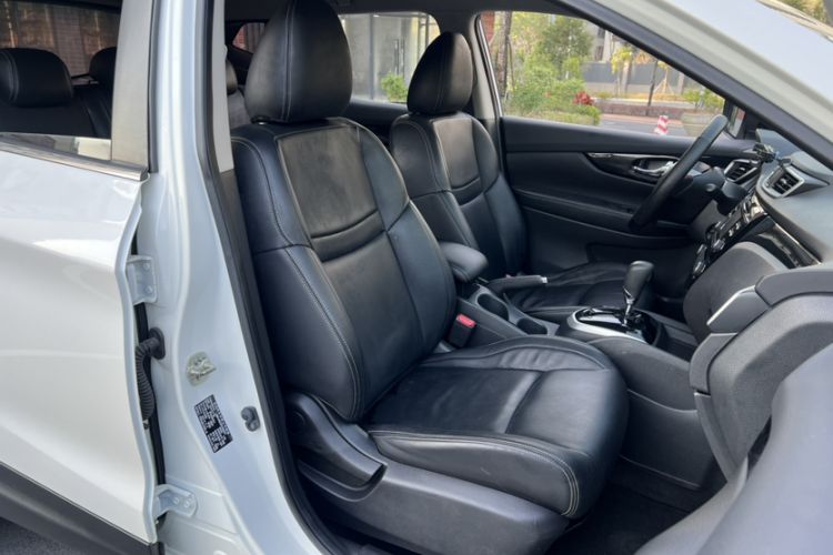 Used Nissan Qashqai 2016 2.0L CVT Elite Edition