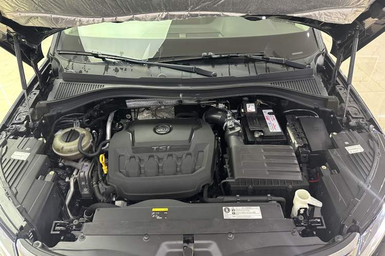 Used Skoda Kodiaq 2018 Facelifted TSI330 5-Seater Two-Wheel-Drive Luxury Enjoyment Edition
