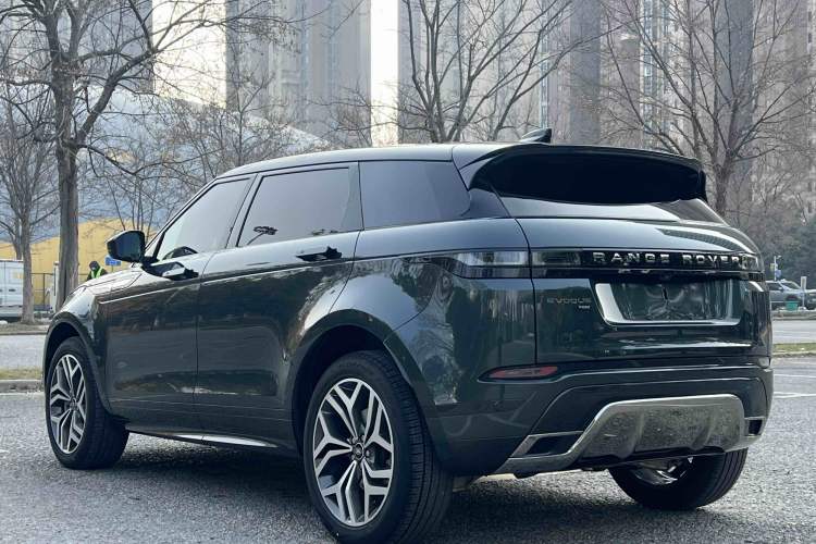 Used Land Rover Range Rover Evoque 2021 Range Rover Velar L 249PS R-Dynamic First Edition
