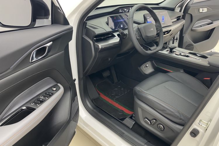 Used Oshan Z6 2023 Blue Whale 1.5T DCT Smart Edition
