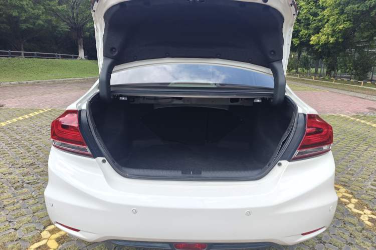 Used Honda Civic 2016 1.8L Automatic Comfort Version
