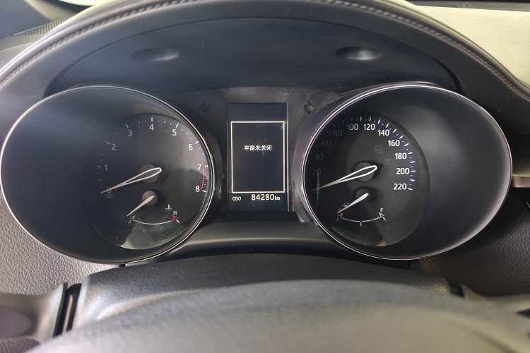 Used Toyota IZOA 2018 2.0L Yidong Edition China VI
