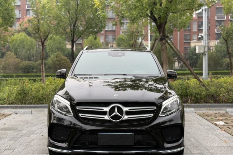 Used Mercedes-Benz GLE 2018 GLE 320 4MATIC Luxury Collection Edition
