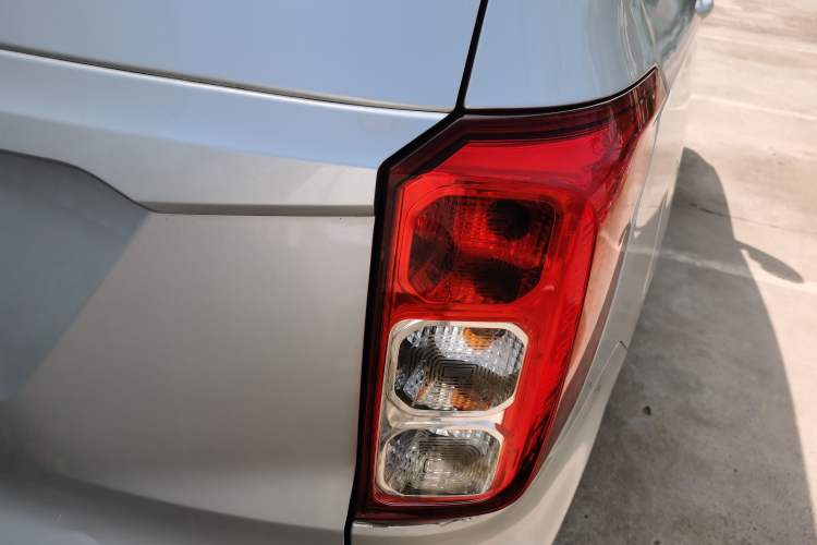 Used Wuling Hongguang 2021 1.5L S Standard Version LAR
