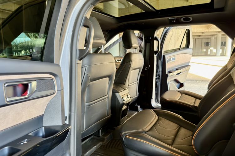 Used Ford Explorer 2024 2.3T EcoBoost Kunlun Peak Edition 6-Seater