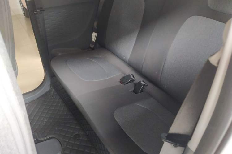 Used Wuling Hongguang MINIEV 2022 Macaron Premium Model – Lithium Ternary Battery
