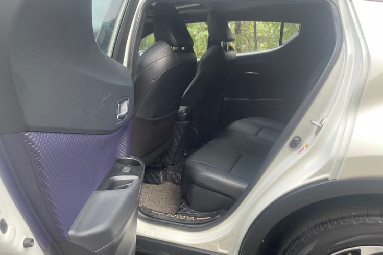 Used Toyota C-HR 2020 2.0L Leading Edition
