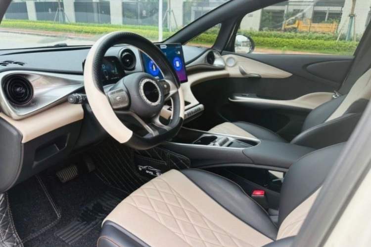 Used BYD Dolphin 2021 405 km Fashion Edition
