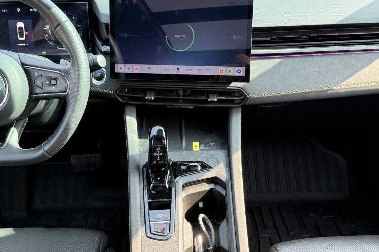 Used Lynk & Co 03 2023 1.5TD DCT JingPro
