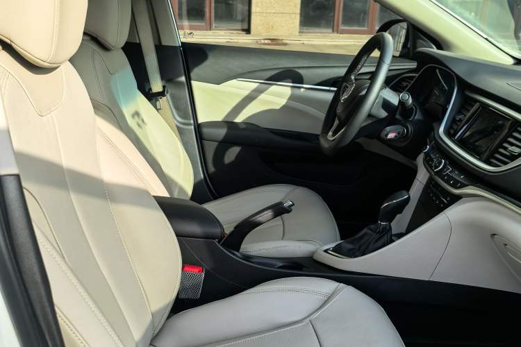 Used Buick GT 2019 15T Dual-Clutch Connected Elite Model China VI