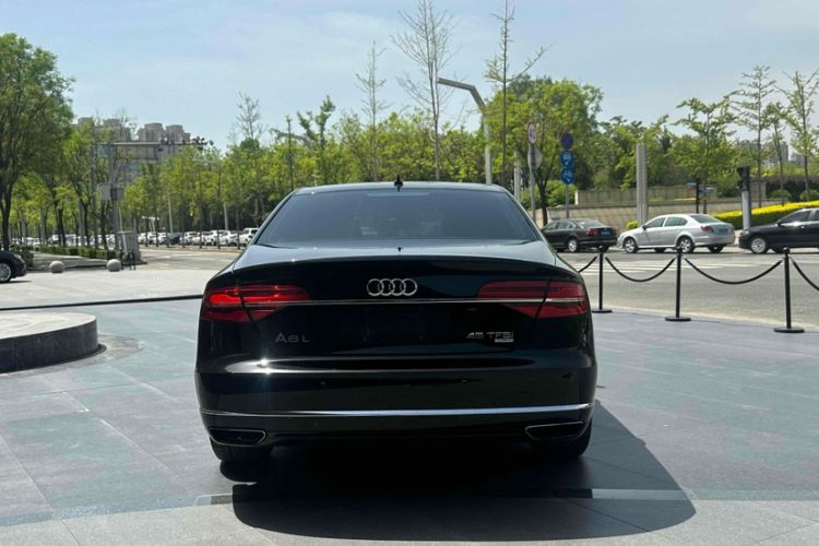 Used Audi A8 2016 A8L 45 TFSI quattro Comfort model
