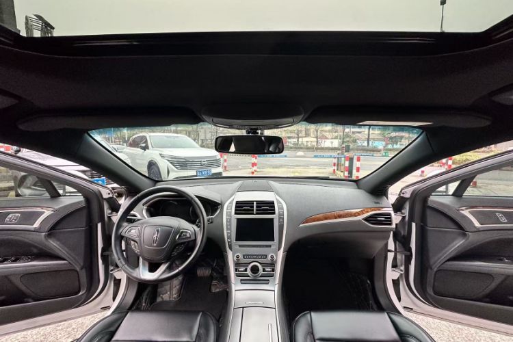 Used Lincoln MKZ 2020 2.0T Deluxe Edition