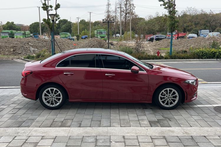 Used Mercedes-Benz A-Class 2020 Restyled A 200 L Sport Sedan Fashion Version
