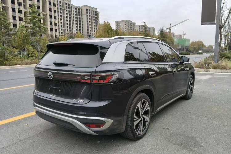 Used Volkswagen ID.6 CROZZ 2022 Long-Range PRO Edition
