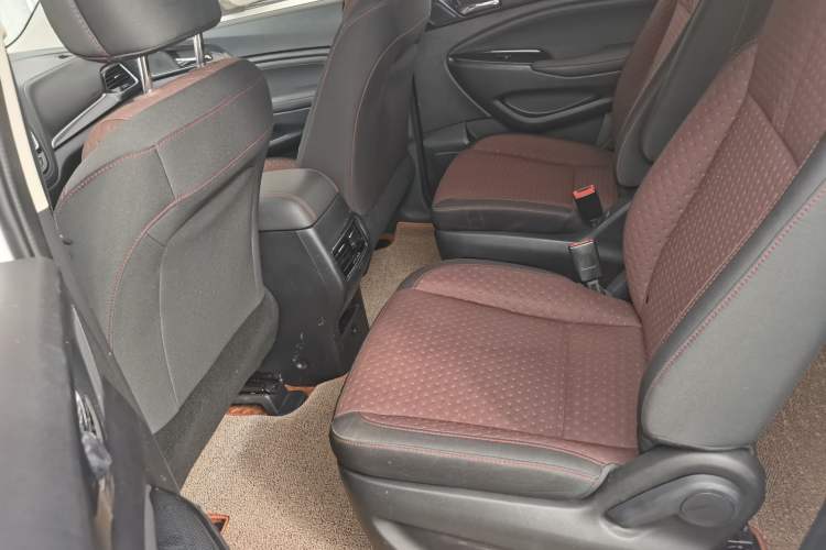 Used Oshan A800 2017 1.6L Manual Comfort Model
