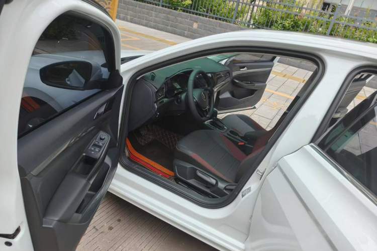 Used Volkswagen Bora 2021 1.5L Automatic Comfort Smart Connect Edition
