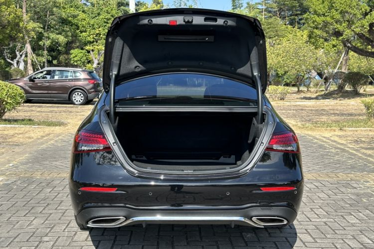 Used Mercedes-Benz E-Class 2021 Facelift E 260 L Sport Edition
