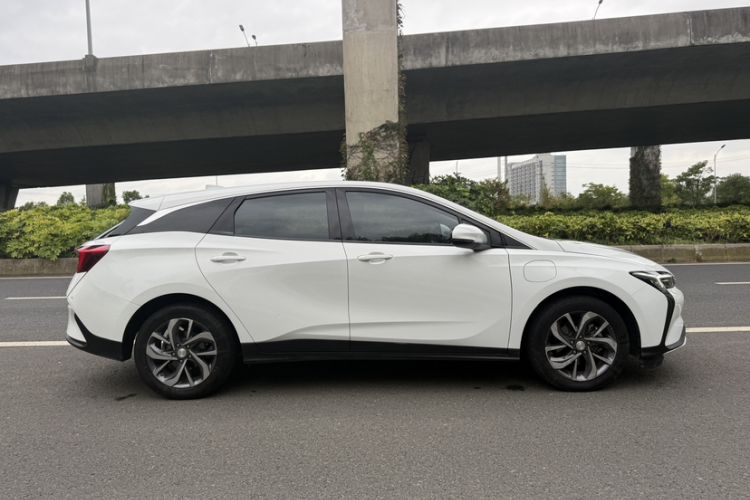 Used Buick Velite 6 2019 Connected & Smart Edition
