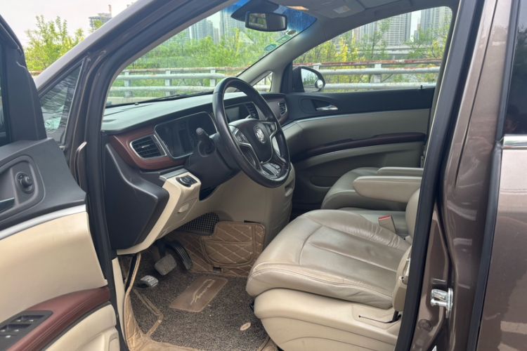 Used Buick GL8 2017 25S Luxury Version China V Standard

