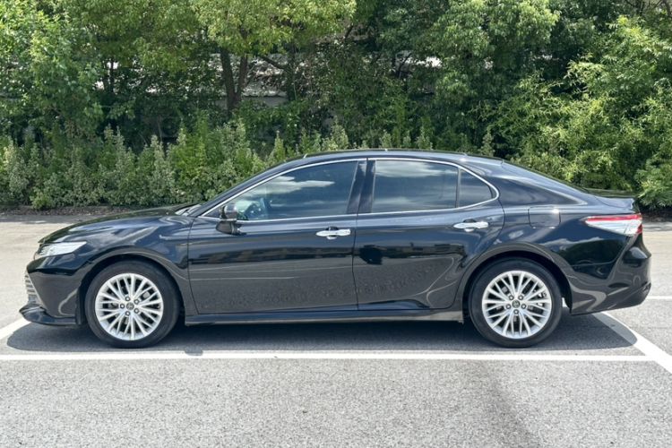Used Toyota Camry 2019 2.5G Luxury Edition China VI Standard
