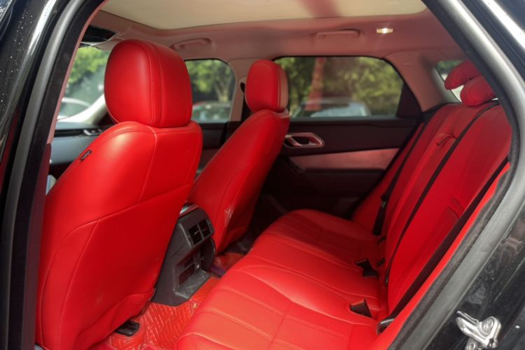 Used Land Rover Range Rover Velar 2019 250 PS
