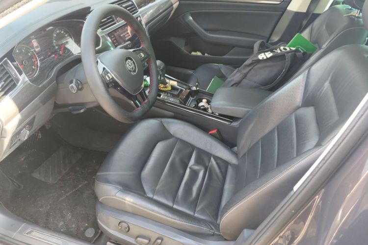 Used Volkswagen Phideon 2018 Revised Version 380TSI Two-Wheel Drive Business Edition
