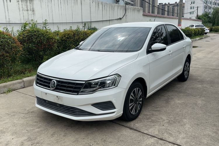 Used Volkswagen Jetta 2017 1.5L Manual Fashion Edition
