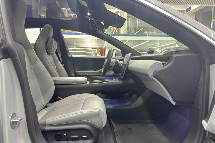 Used Nio ET5T 2023 75 kWh Touring